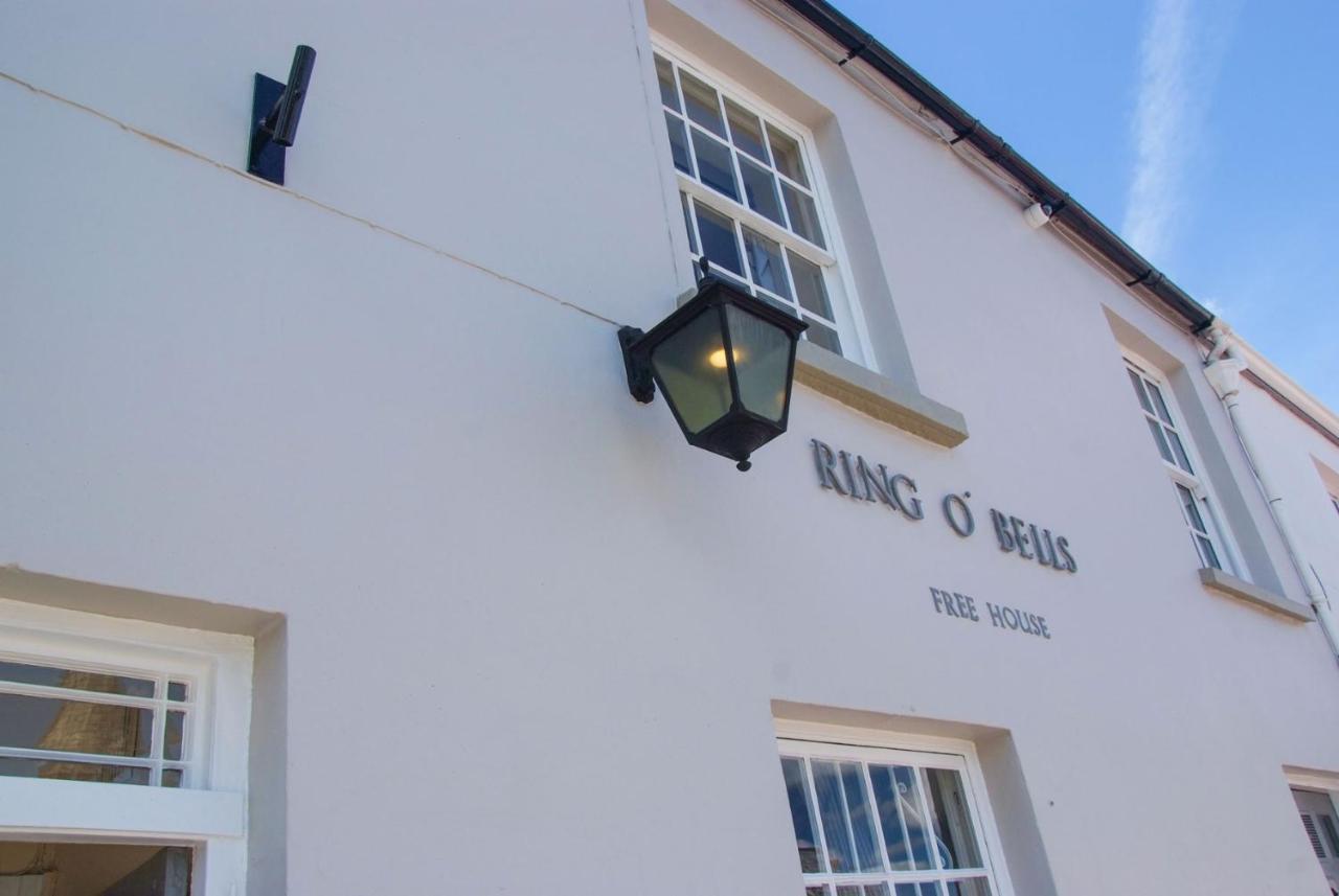 Ring O Bells Bed & Breakfast แชกฟอร์ด ภายนอก รูปภาพ