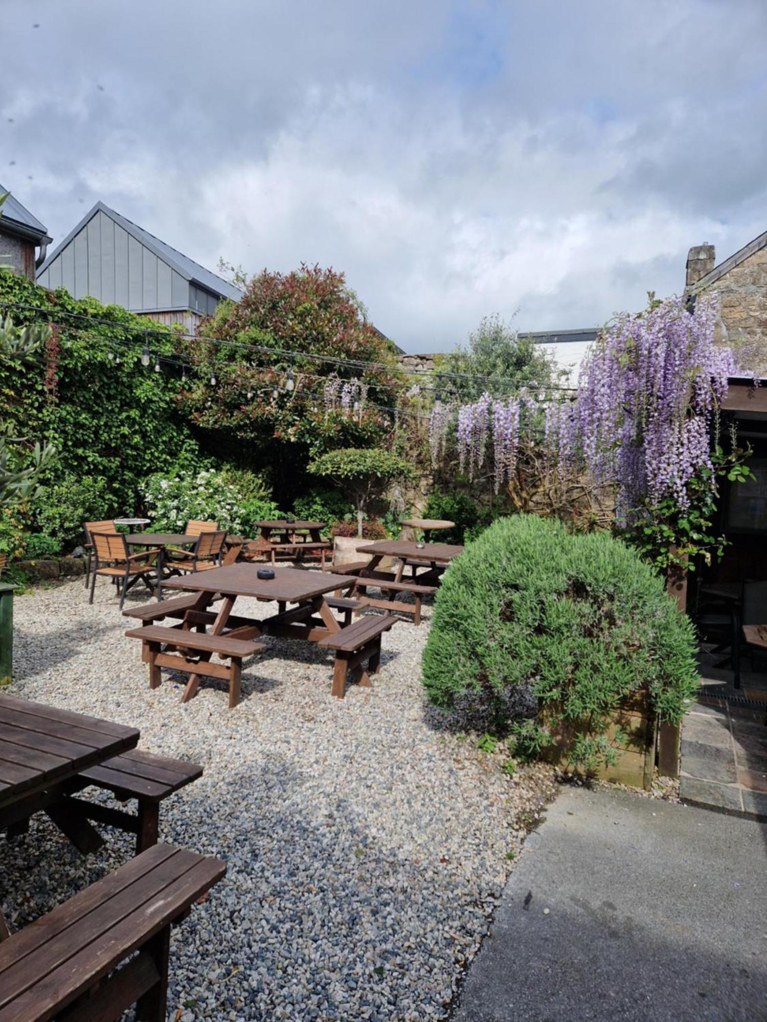 Ring O Bells Bed & Breakfast แชกฟอร์ด ภายนอก รูปภาพ