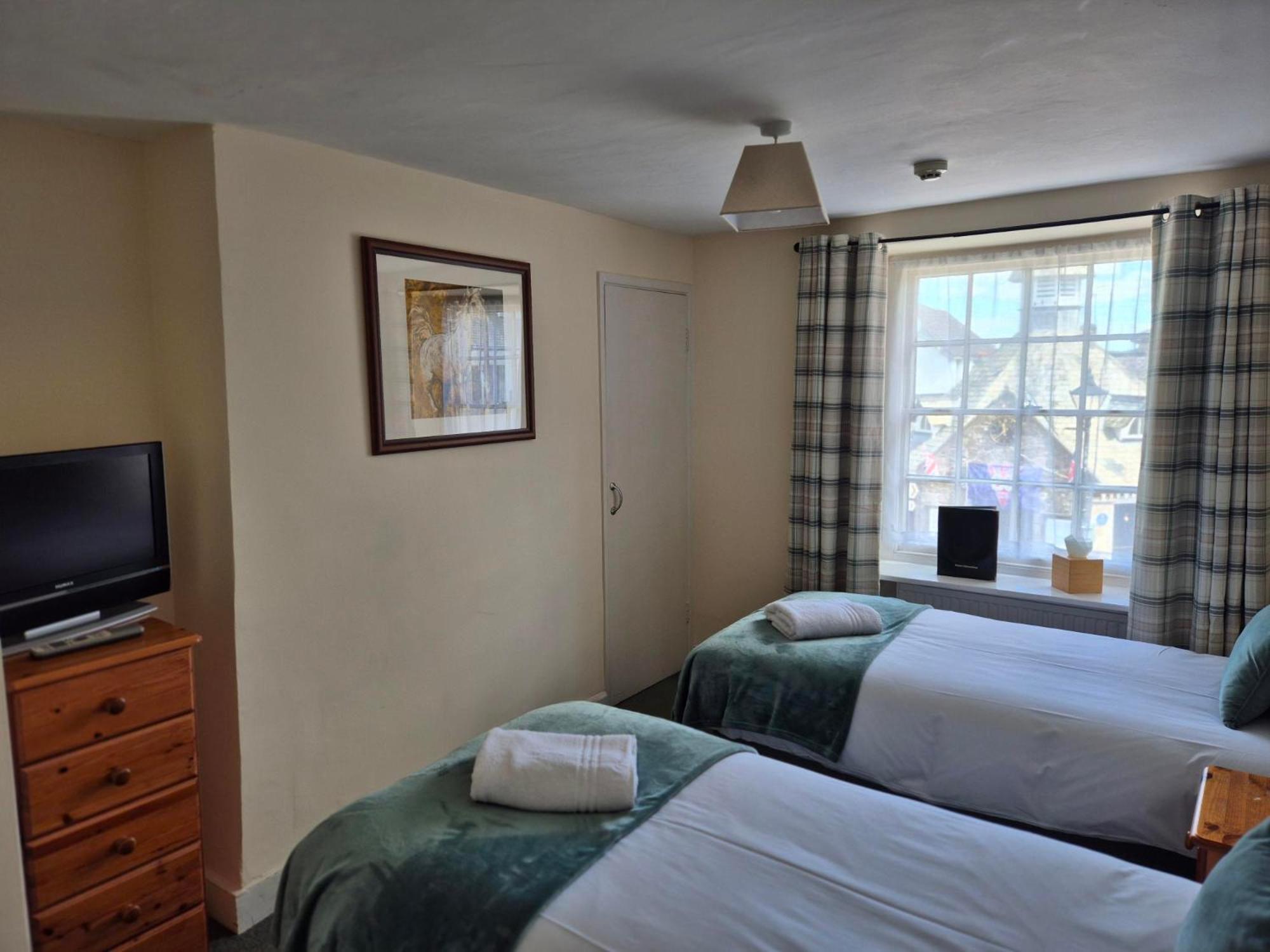 Ring O Bells Bed & Breakfast แชกฟอร์ด ภายนอก รูปภาพ